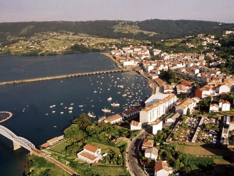Panorámica aérea de Pontedeume